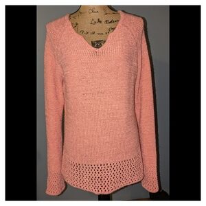 Debbie Morgan XL Vneck peach sweater